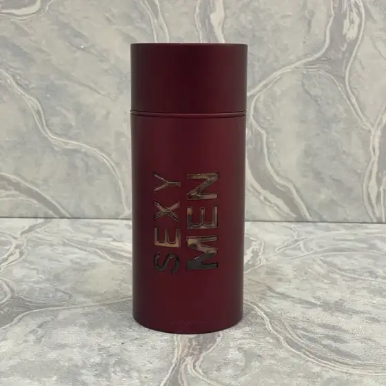 عطر ادکلن کارولینا هررا 212 سک*سی مردانه