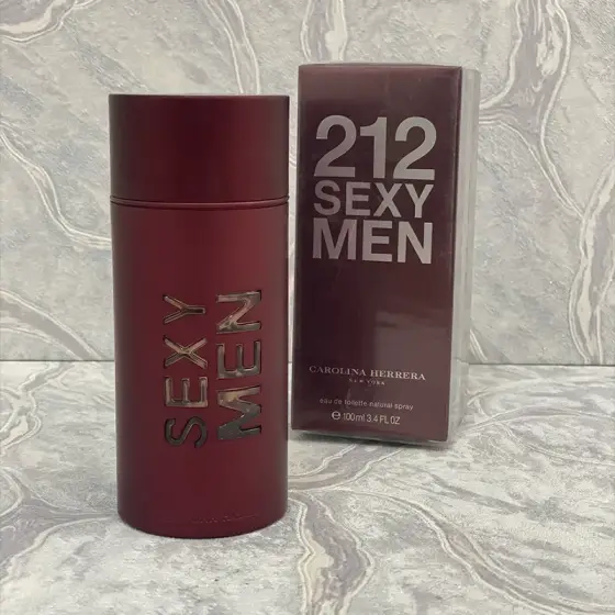 عطر ادکلن کارولینا هررا 212 سک*سی مردانه
