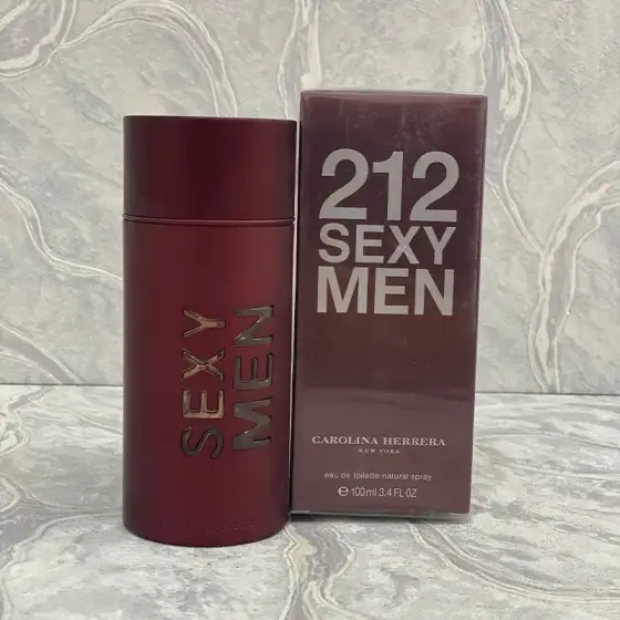 عطر ادکلن کارولینا هررا 212 سک*سی مردانه