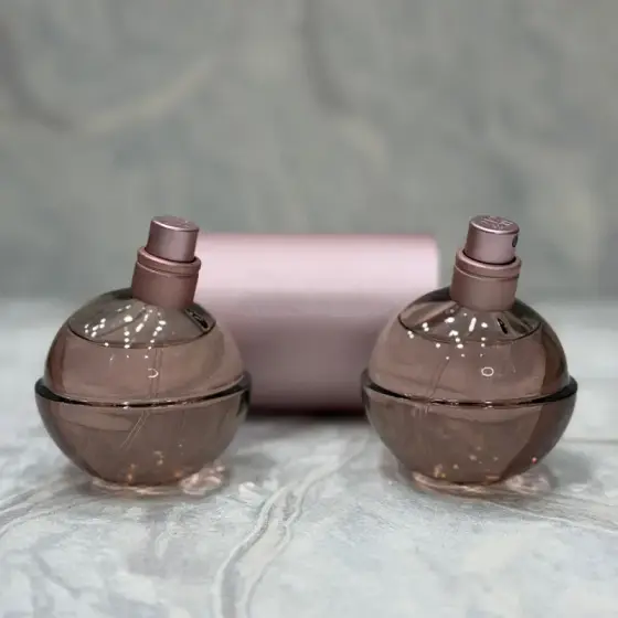 عطر ادکلن کارولینا هررا 212 سک*سی زنانه (اصلی)
