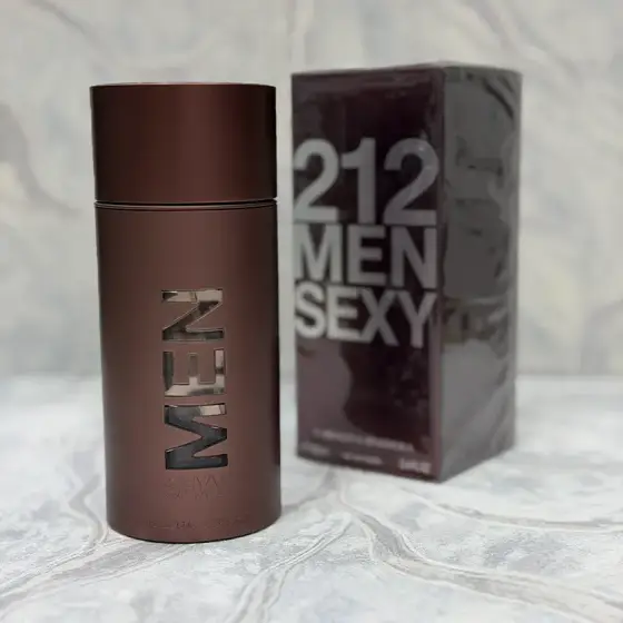 عطر ادکلن کارولینا هررا سک*سی مردانه (اصلی)